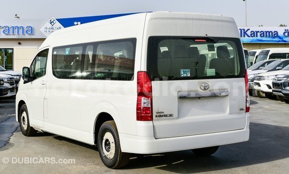 Hividy Toyota Hiace fotsy Car in Import - Dubai in Diana Hividy Toyota Hiace fotsy Car in Import - Dubai in Diana