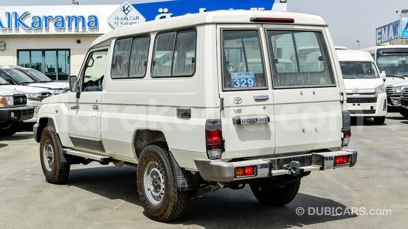 Big with watermark toyota land cruiser diana import dubai 5741