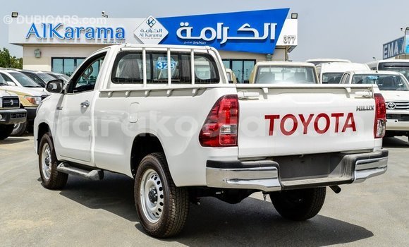 Acheter Import Voiture Toyota Hilux Blanc à Import - Dubai, Diana Acheter Import Voiture Toyota Hilux Blanc à Import - Dubai, Diana