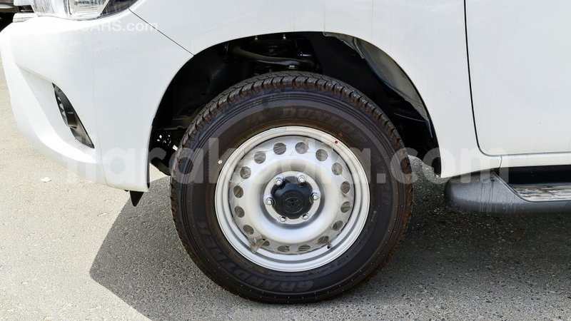 Big with watermark toyota hilux diana import dubai 5742