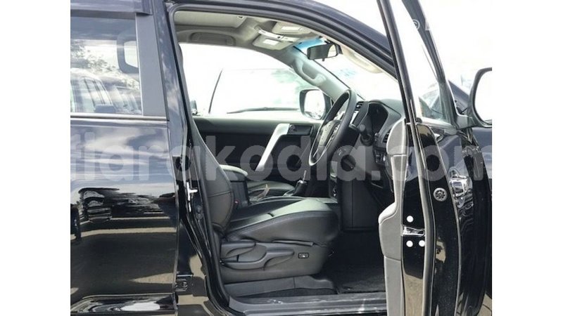 Big with watermark toyota prado diana import dubai 5744