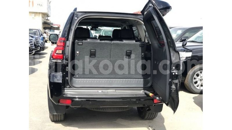 Big with watermark toyota prado diana import dubai 5744