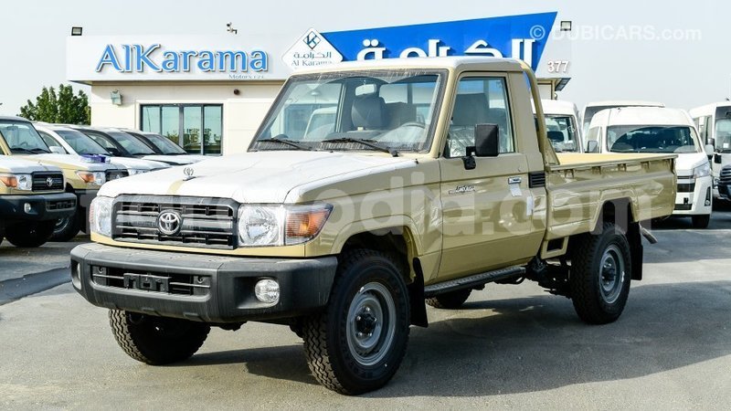 Big with watermark toyota land cruiser diana import dubai 5749