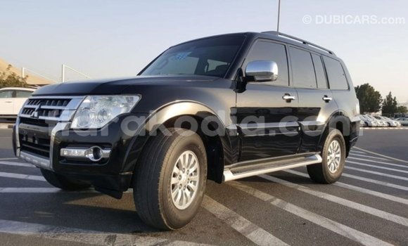 Acheter Import Voiture Mitsubishi Pajero Noir à Import - Dubai, Diana Acheter Import Voiture Mitsubishi Pajero Noir à Import - Dubai, Diana