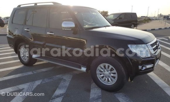 Acheter Import Voiture Mitsubishi Pajero Noir à Import - Dubai, Diana Acheter Import Voiture Mitsubishi Pajero Noir à Import - Dubai, Diana