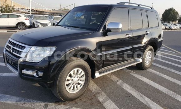 Acheter Import Voiture Mitsubishi Pajero Noir à Import - Dubai, Diana Acheter Import Voiture Mitsubishi Pajero Noir à Import - Dubai, Diana