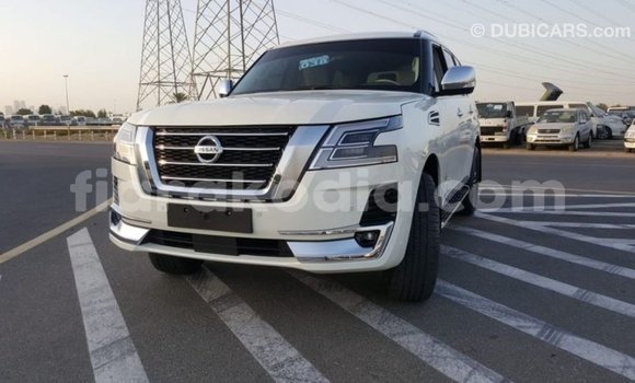 Acheter Import Voiture Nissan Patrol Blanc à Import - Dubai, Diana Acheter Import Voiture Nissan Patrol Blanc à Import - Dubai, Diana