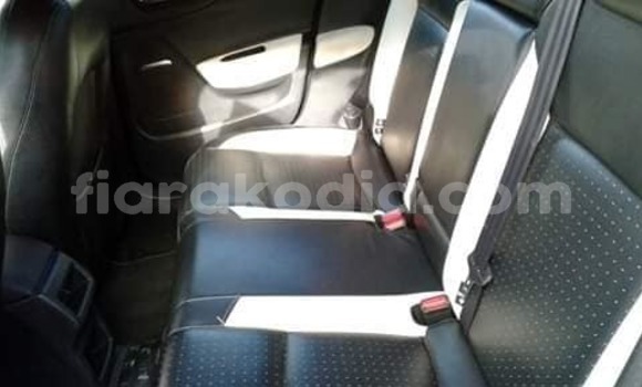 Hividy Citroen DS4 Black Car in Antananarivo in Analamanga Hividy Citroen DS4 Black Car in Antananarivo in Analamanga