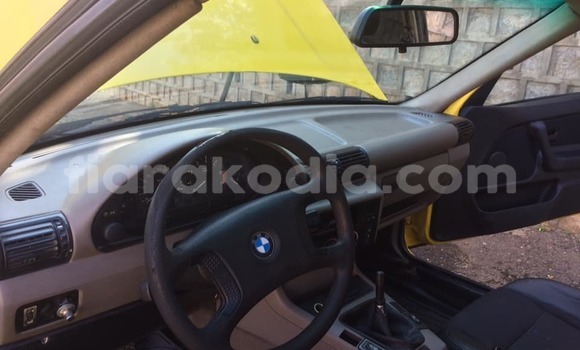 Hividy BMW 3–Series Hafa Car in Antananarivo in Analamanga Hividy BMW 3–Series Hafa Car in Antananarivo in Analamanga