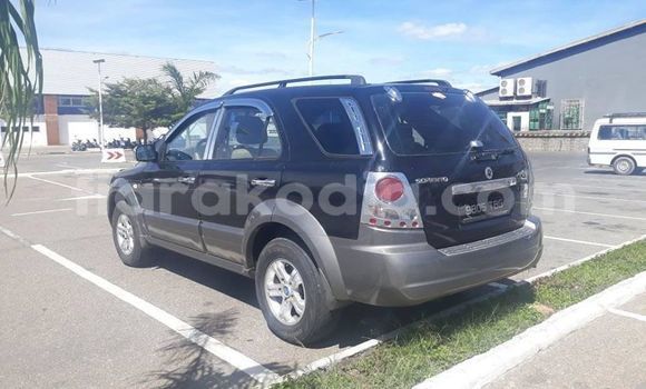 Acheter Occasion Voiture Kia Sorento Noir à Antananarivo, Analamanga Acheter Occasion Voiture Kia Sorento Noir à Antananarivo, Analamanga