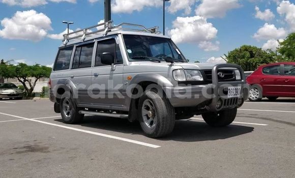 Acheter Occasion Voiture Hyundai Galloper Gris à Antananarivo, Analamanga Acheter Occasion Voiture Hyundai Galloper Gris à Antananarivo, Analamanga