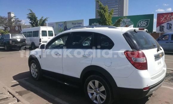 Acheter Occasion Voiture Chevrolet Captiva Blanc à Antananarivo, Analamanga Acheter Occasion Voiture Chevrolet Captiva Blanc à Antananarivo, Analamanga