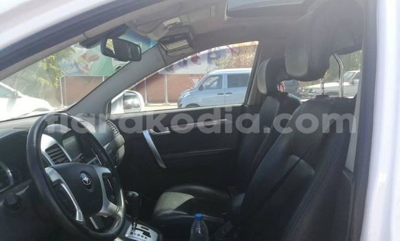 Acheter Occasion Voiture Chevrolet Captiva Blanc à Antananarivo, Analamanga Acheter Occasion Voiture Chevrolet Captiva Blanc à Antananarivo, Analamanga