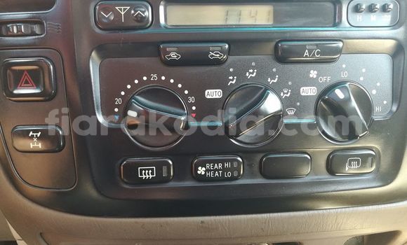 Acheter Occasion Voiture Toyota Land Cruiser Bleu à Antananarivo, Analamanga Acheter Occasion Voiture Toyota Land Cruiser Bleu à Antananarivo, Analamanga