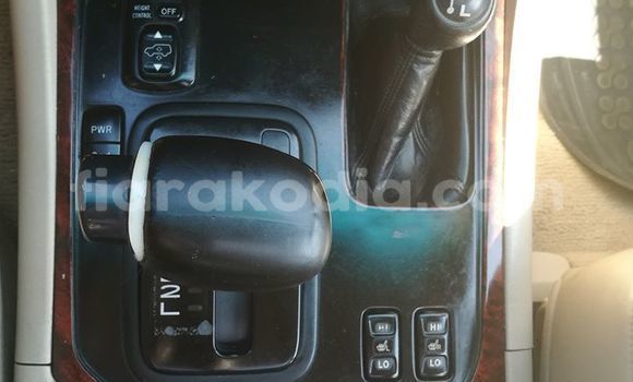 Acheter Occasion Voiture Toyota Land Cruiser Bleu à Antananarivo, Analamanga Acheter Occasion Voiture Toyota Land Cruiser Bleu à Antananarivo, Analamanga