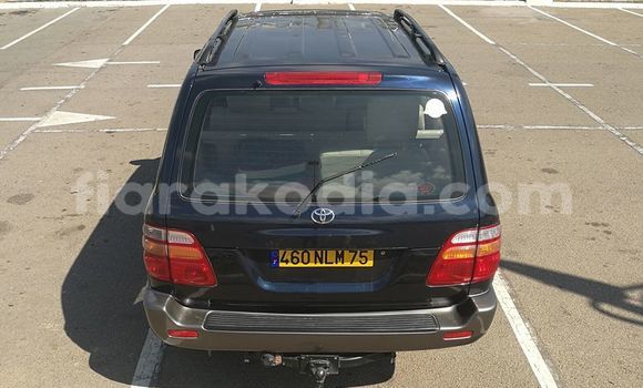 Acheter Occasion Voiture Toyota Land Cruiser Bleu à Antananarivo, Analamanga Acheter Occasion Voiture Toyota Land Cruiser Bleu à Antananarivo, Analamanga