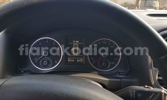 Acheter Occasion Voiture Volkswagen Tiguan Bleu à Antananarivo, Analamanga Acheter Occasion Voiture Volkswagen Tiguan Bleu à Antananarivo, Analamanga