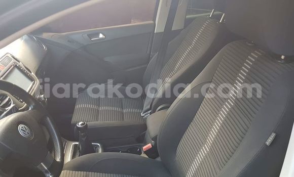 Acheter Occasion Voiture Volkswagen Tiguan Bleu à Antananarivo, Analamanga Acheter Occasion Voiture Volkswagen Tiguan Bleu à Antananarivo, Analamanga