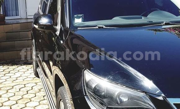 Acheter Occasion Voiture Volkswagen Tiguan Bleu à Antananarivo, Analamanga Acheter Occasion Voiture Volkswagen Tiguan Bleu à Antananarivo, Analamanga