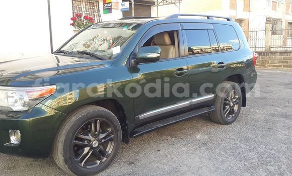 Acheter Occasion Voiture Toyota Land Cruiser Vert à Antananarivo, Analamanga Acheter Occasion Voiture Toyota Land Cruiser Vert à Antananarivo, Analamanga