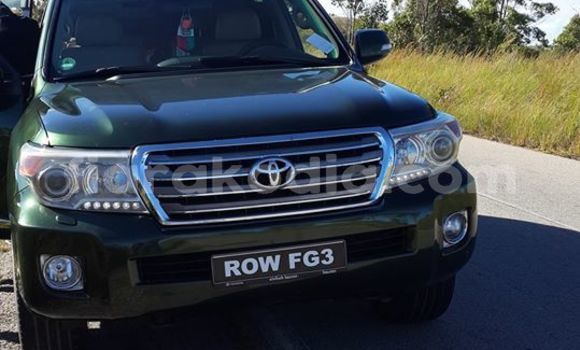 Acheter Occasion Voiture Toyota Land Cruiser Vert à Antananarivo, Analamanga Acheter Occasion Voiture Toyota Land Cruiser Vert à Antananarivo, Analamanga
