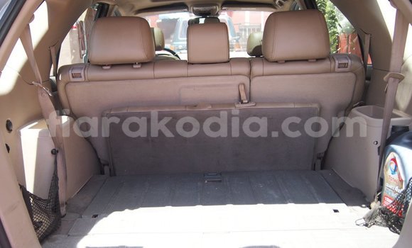 Acheter Occasion Voiture Kia Sorento Gris à Antananarivo, Analamanga Acheter Occasion Voiture Kia Sorento Gris à Antananarivo, Analamanga