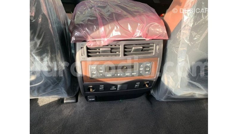 Big with watermark toyota land cruiser diana import dubai 5793