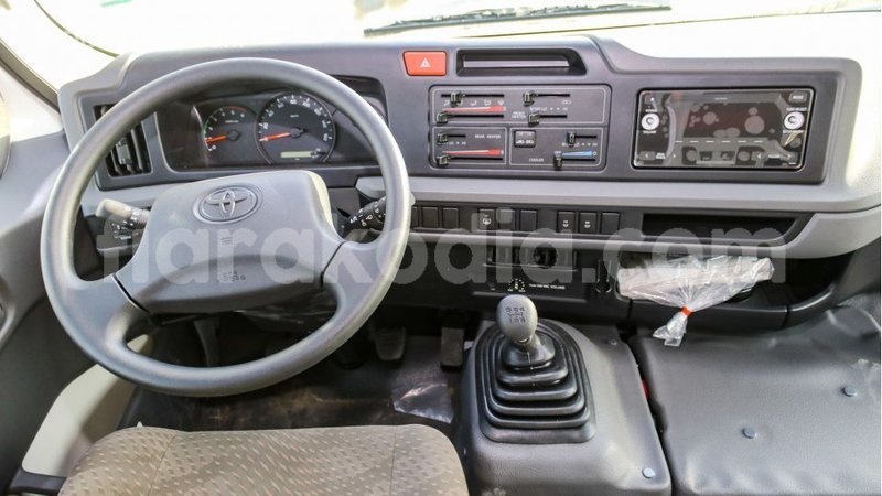 Big with watermark toyota coaster diana import dubai 5802