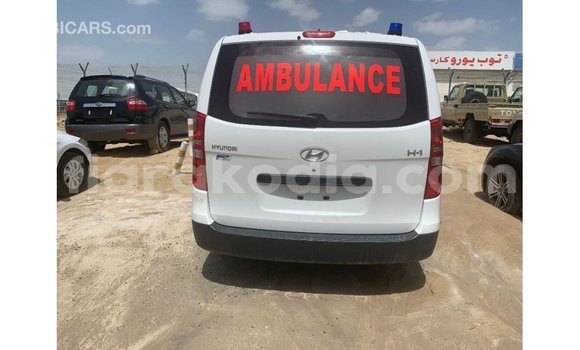 Hividy Hyundai Accent fotsy Car in Import - Dubai in Diana Hividy Hyundai Accent fotsy Car in Import - Dubai in Diana