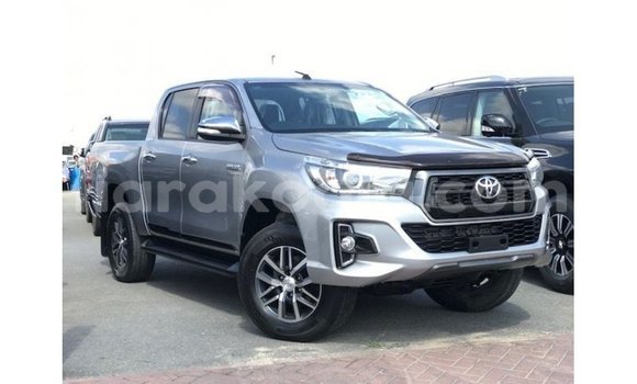 Acheter Import Voiture Toyota Hilux Autre à Import - Dubai, Diana Acheter Import Voiture Toyota Hilux Autre à Import - Dubai, Diana