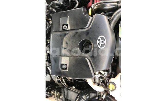 Acheter Import Voiture Toyota Hilux Autre à Import - Dubai, Diana Acheter Import Voiture Toyota Hilux Autre à Import - Dubai, Diana