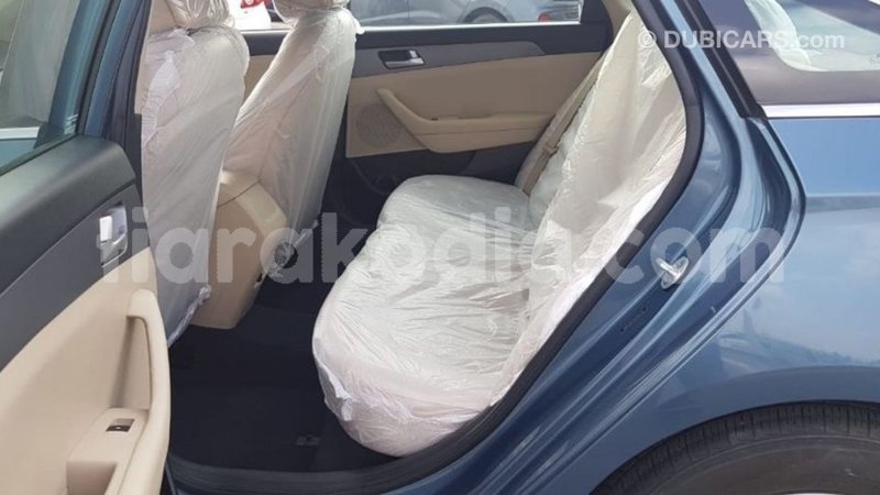 Big with watermark hyundai sonata diana import dubai 5813