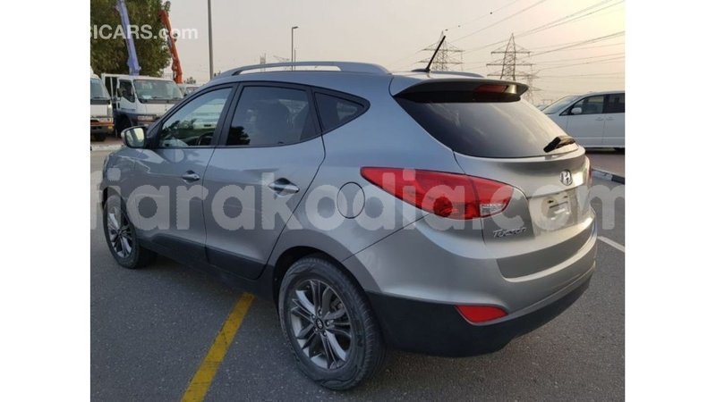 Big with watermark hyundai tucson diana import dubai 5817