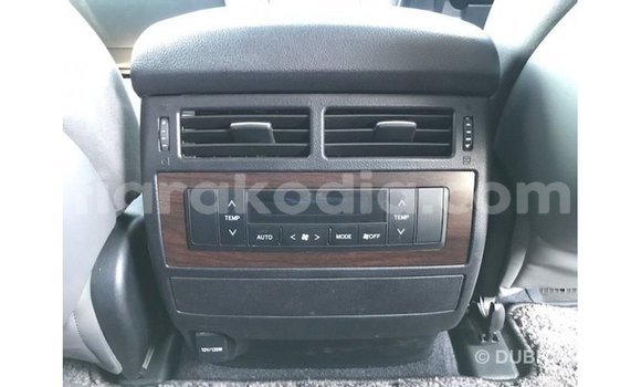 Acheter Import Voiture Toyota Land Cruiser Noir à Import - Dubai, Diana Acheter Import Voiture Toyota Land Cruiser Noir à Import - Dubai, Diana