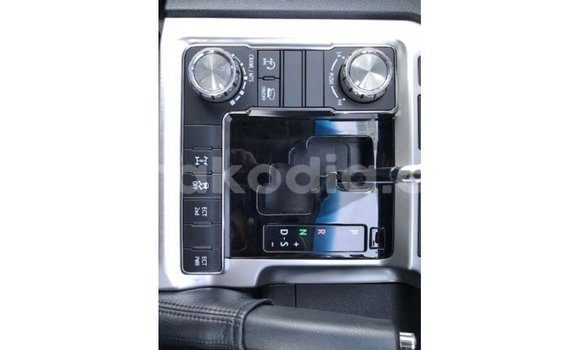 Acheter Import Voiture Toyota Land Cruiser Noir à Import - Dubai, Diana Acheter Import Voiture Toyota Land Cruiser Noir à Import - Dubai, Diana