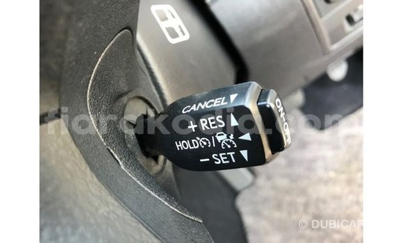 Acheter Import Voiture Toyota Land Cruiser Noir à Import - Dubai, Diana Acheter Import Voiture Toyota Land Cruiser Noir à Import - Dubai, Diana