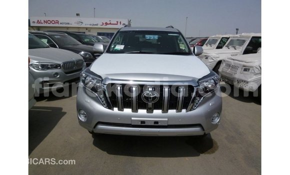 Acheter Import Voiture Toyota Prado Autre à Import - Dubai, Diana Acheter Import Voiture Toyota Prado Autre à Import - Dubai, Diana