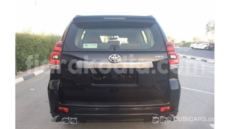 Big with watermark toyota prado diana import dubai 5838