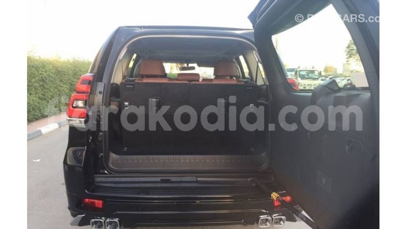 Big with watermark toyota prado diana import dubai 5838