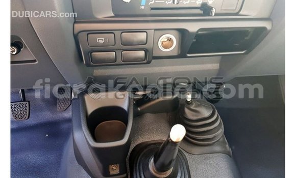 Acheter Import Voiture Toyota Land Cruiser Blanc à Import - Dubai, Diana Acheter Import Voiture Toyota Land Cruiser Blanc à Import - Dubai, Diana