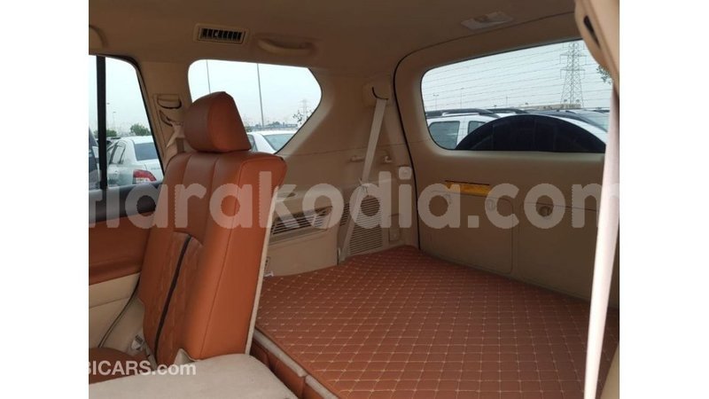 Big with watermark toyota prado diana import dubai 5849