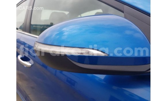 Acheter Import Voiture Hyundai Elantra Bleu à Import - Dubai, Diana Acheter Import Voiture Hyundai Elantra Bleu à Import - Dubai, Diana