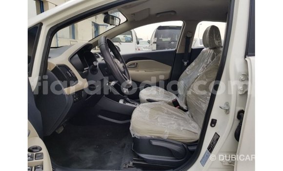 Hividy Kia Rio fotsy Car in Import - Dubai in Diana Hividy Kia Rio fotsy Car in Import - Dubai in Diana