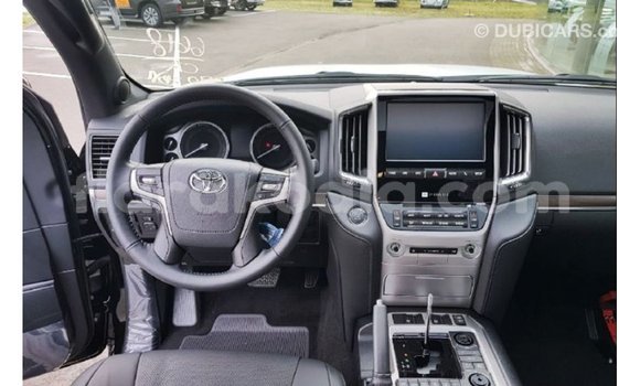 Acheter Import Voiture Toyota Land Cruiser Noir à Import - Dubai, Diana Acheter Import Voiture Toyota Land Cruiser Noir à Import - Dubai, Diana