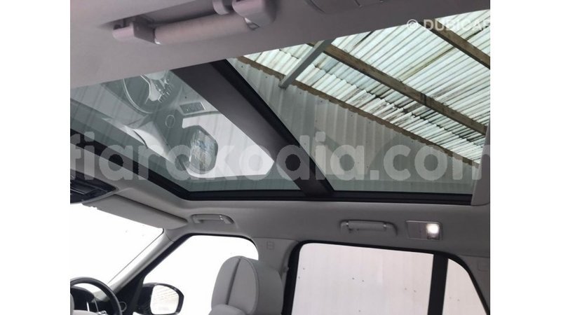 Big with watermark land rover range rover diana import dubai 5874