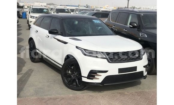 Acheter Import Voiture Land Rover Range Rover Blanc à Import - Dubai, Diana Acheter Import Voiture Land Rover Range Rover Blanc à Import - Dubai, Diana