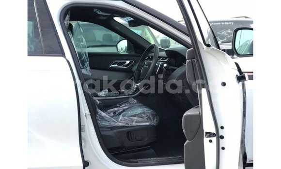 Acheter Import Voiture Land Rover Range Rover Blanc à Import - Dubai, Diana Acheter Import Voiture Land Rover Range Rover Blanc à Import - Dubai, Diana