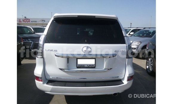 Acheter Import Voiture Lexus GX Blanc à Import - Dubai, Diana Acheter Import Voiture Lexus GX Blanc à Import - Dubai, Diana