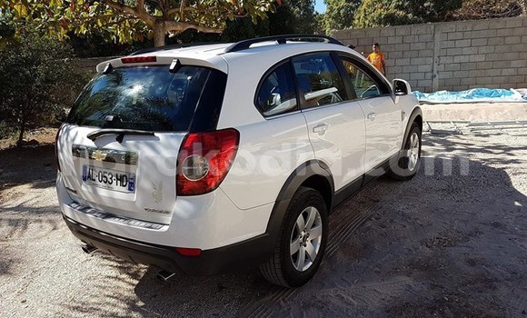 Acheter Occasion Voiture Chevrolet Captiva Blanc à Antananarivo au Analamanga Acheter Occasion Voiture Chevrolet Captiva Blanc à Antananarivo au Analamanga