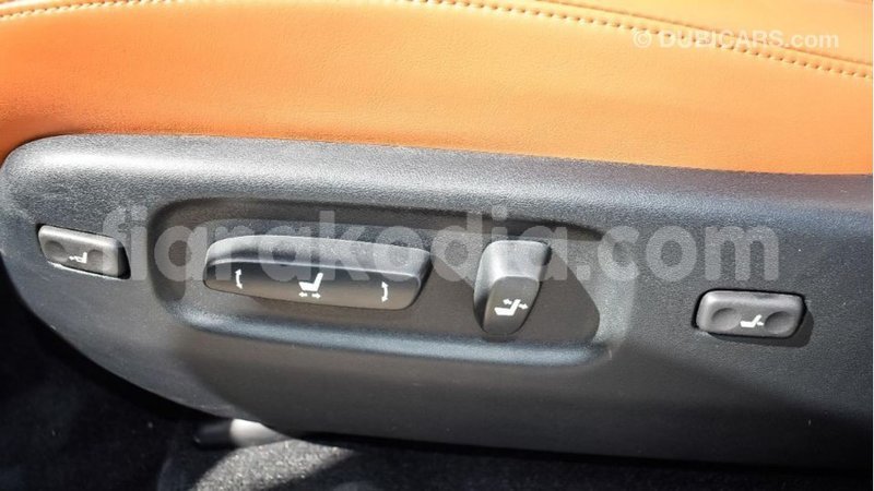 Big with watermark lexus lx diana import dubai 5952
